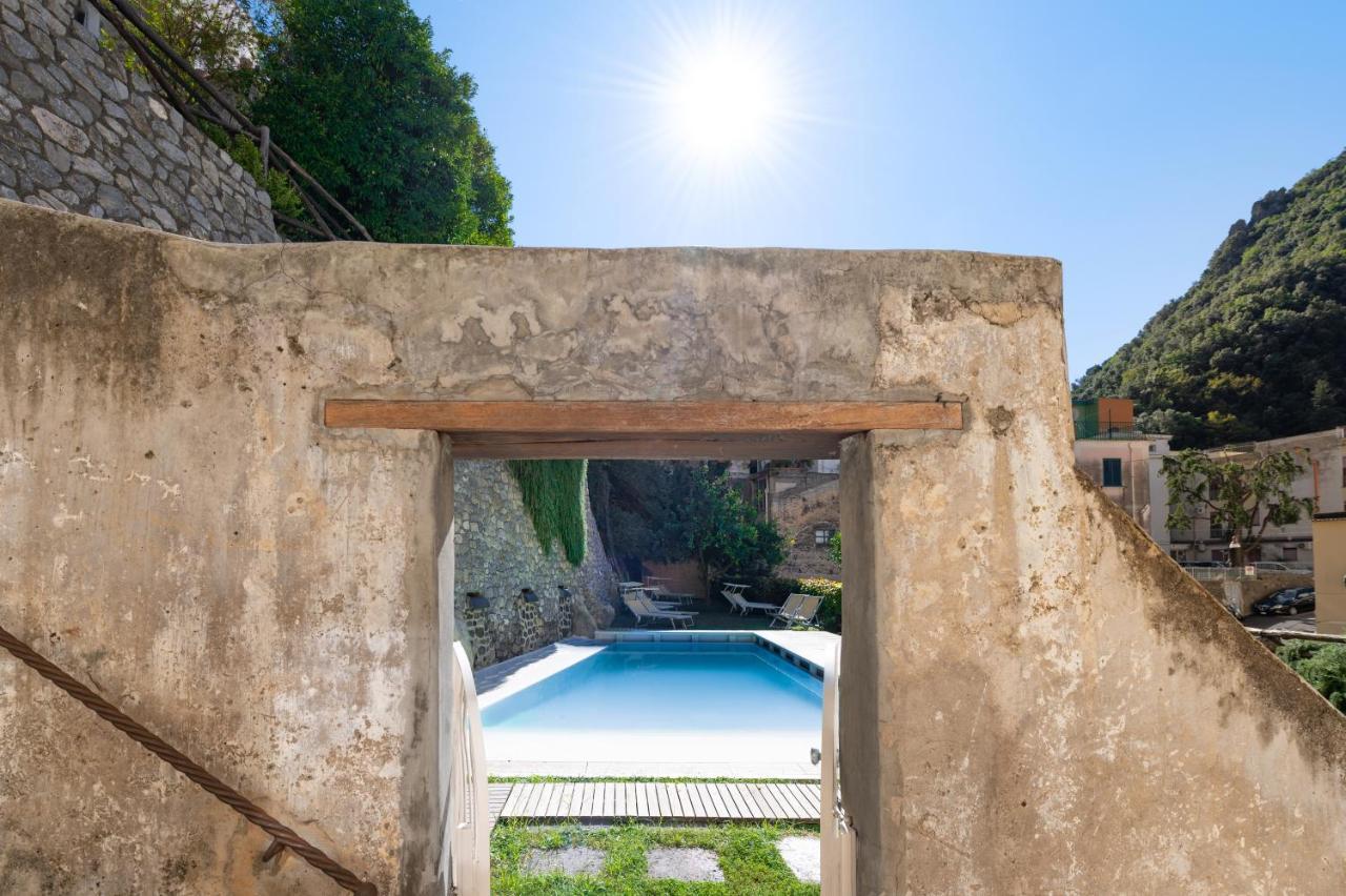 Amalfi Resort Екстериор снимка