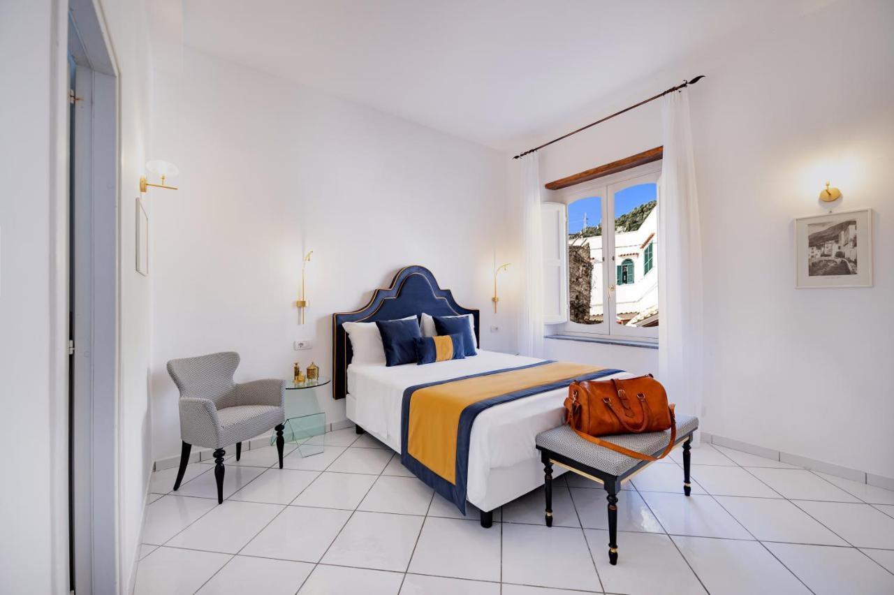 Amalfi Resort Екстериор снимка