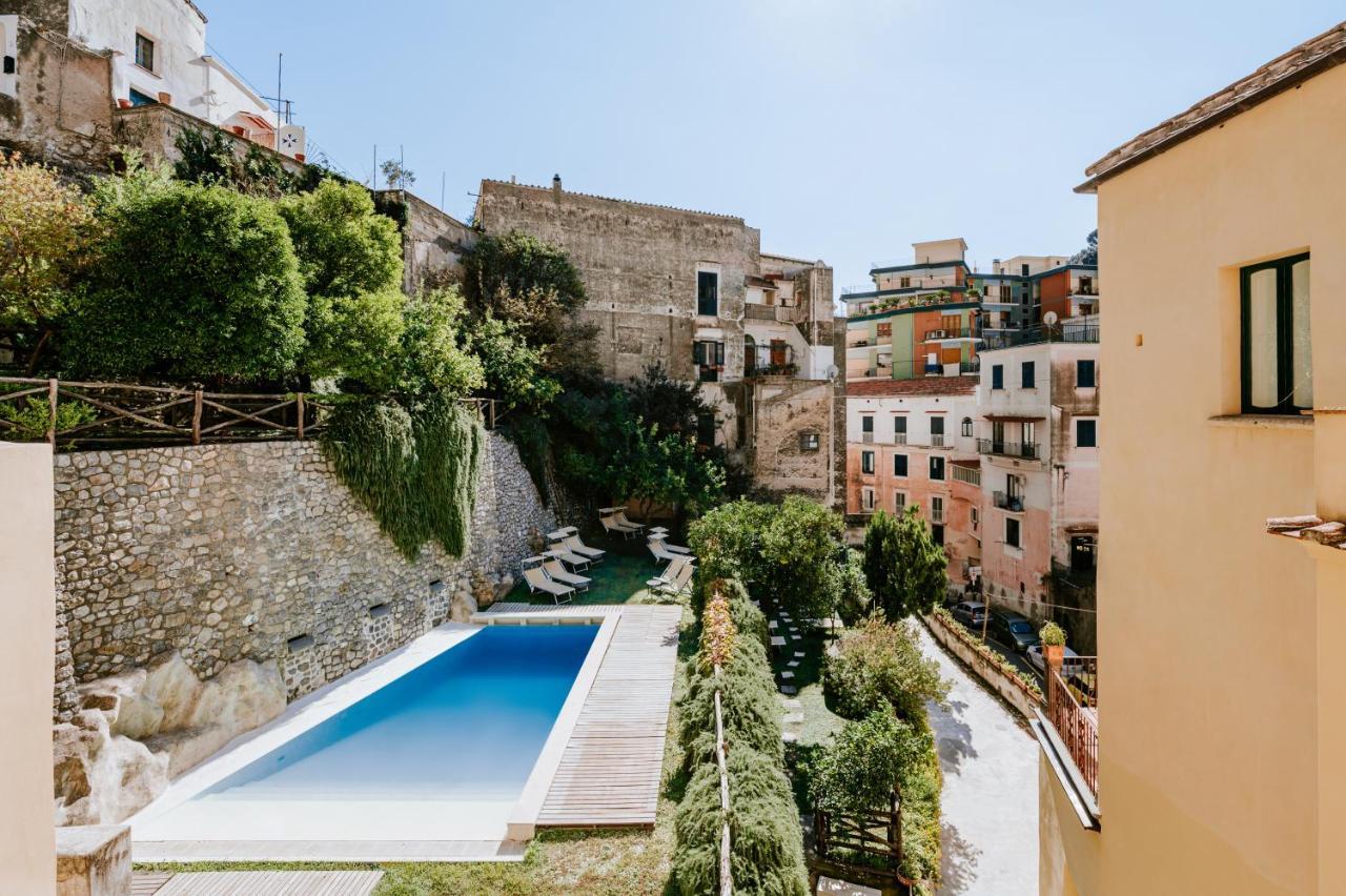 Amalfi Resort Екстериор снимка