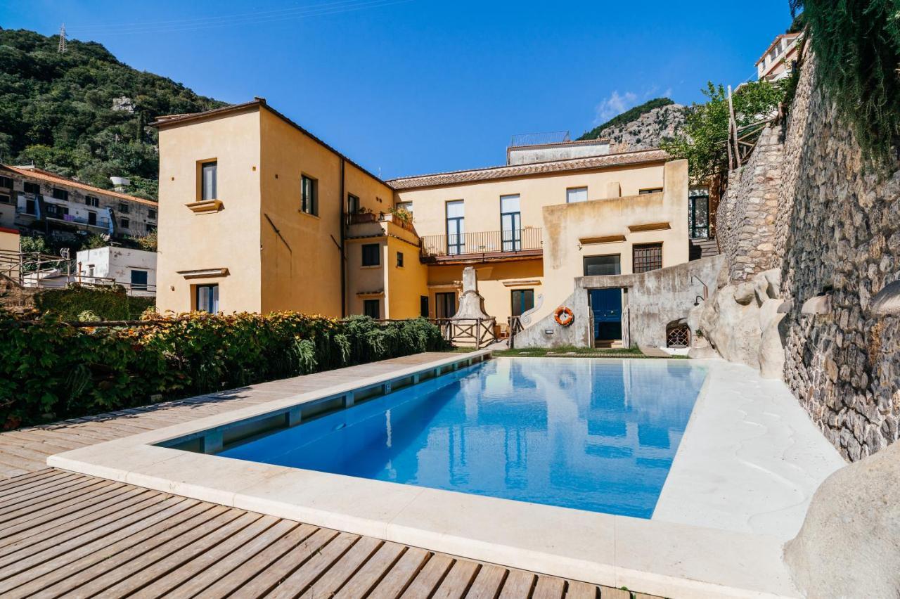 Amalfi Resort Екстериор снимка